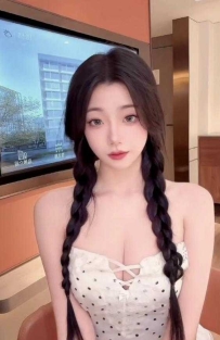 【大连】妹子乳白奶子越舔越来劲