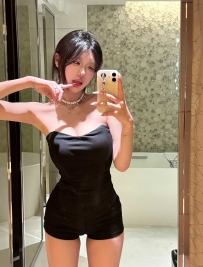 【深圳】小骚比身材极品鲍鱼肥鲜嫩