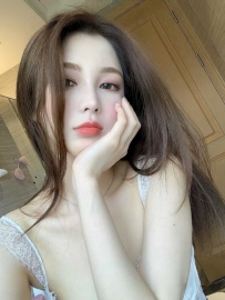 供货商推荐的兼职嫩妹小极品