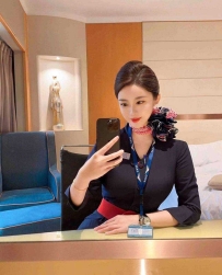 超顶骚妹前凸后翘好粉嫩