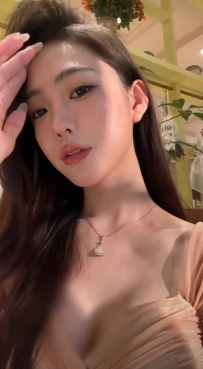 武汉市洪山区高颜妹子狠狠打桩