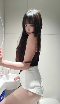 成都刚入行的漂亮妹子